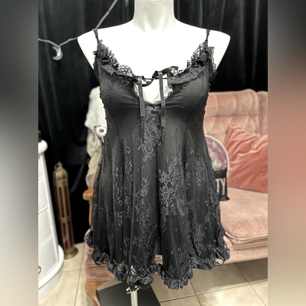 Black dress Dolls Kill - WIDOW - XL - goth lace swishy mini